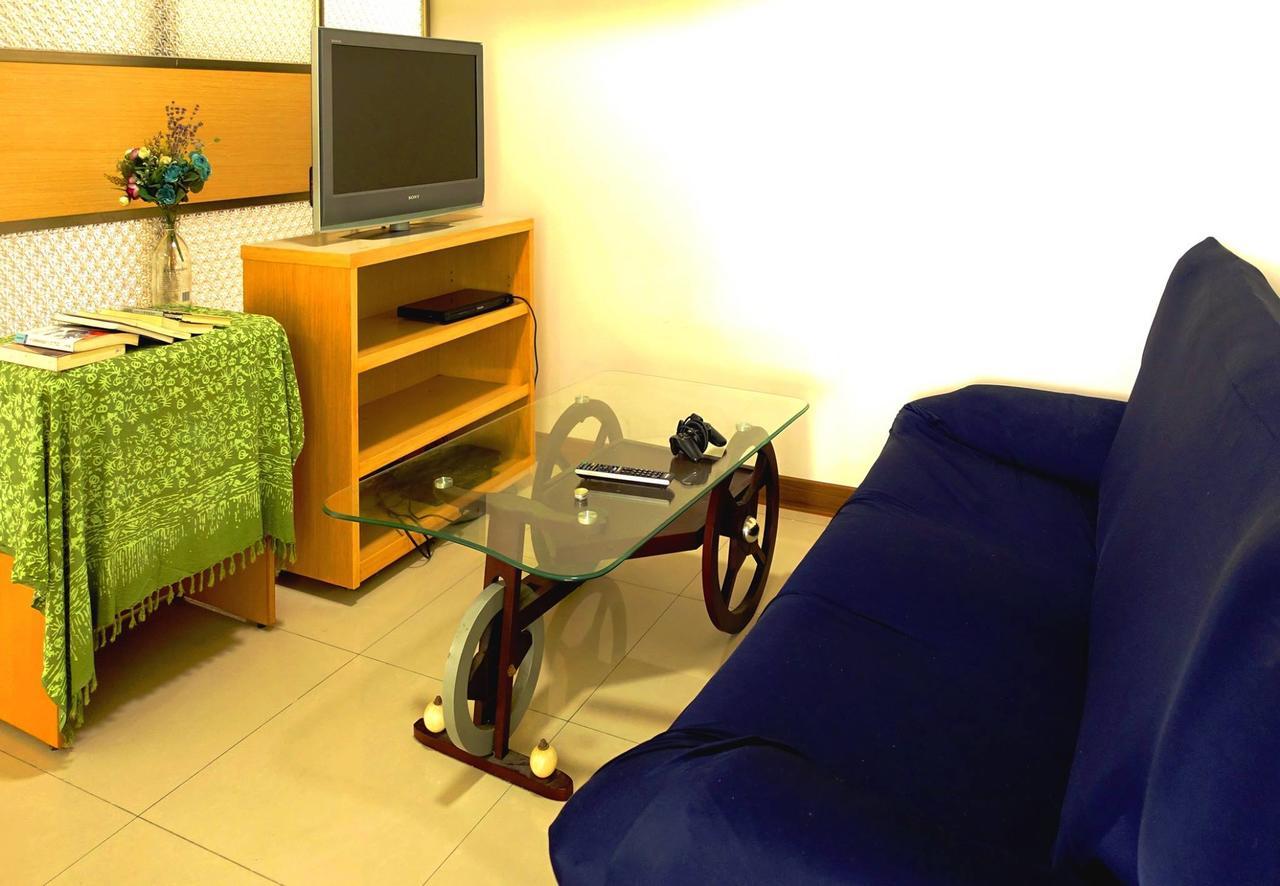 Dolphin Castle Bed & Breakfast Đông Cảng Ngoại thất bức ảnh